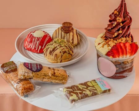 Premium Açai & Dessert Business – Prime Main Entrance Position in Busy Bundoora Shopping Centre