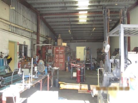 Enzed (Burdekin). Franchise Business.  Retail Store and Manufacturing.