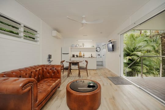 Daintree Rainforest Luxe Eco Lodge For Sale