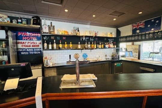 SOLD - Pyalong Hotel