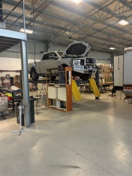 Gooseneck and Fifth Wheel Business for sale