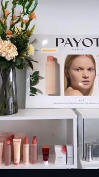 Sjzlunofyad6bzsjkakj