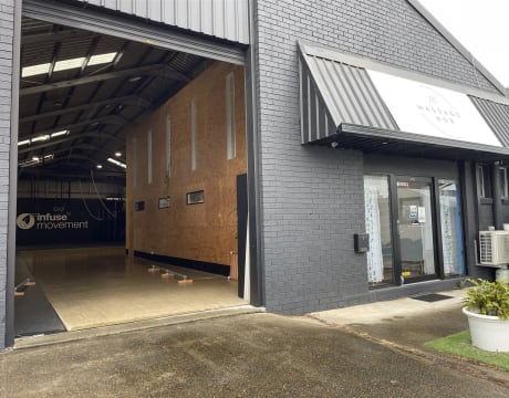 The Massage Hub with Luxury Clinic Space