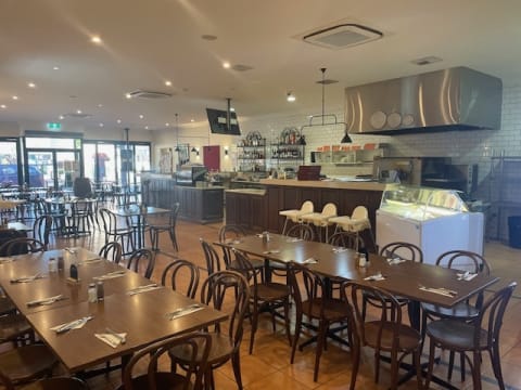 Pizzeria Restaurant & Wine Bar For Sale Goulburn Valley Area