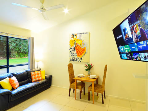 LUXURIOUS RETREAT FOR THE DISCERNING OWNER WITH POTENTIAL TO RAMP UP - 2749MF3