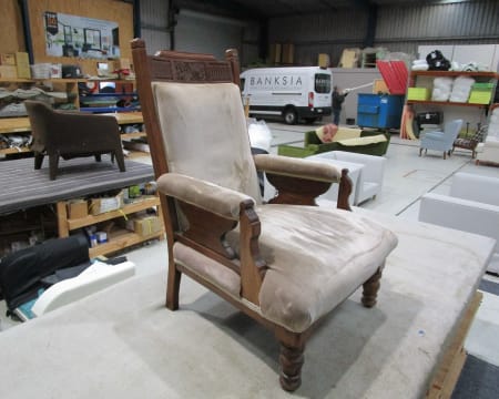 BANKSIA LOUNGES - ESTABLISHED FURNITURE BUSINESS FOR SALE - POA