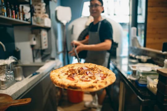UNDER MANAGEMENT - Takeaway Pizza Shop | 30+ Years Trading