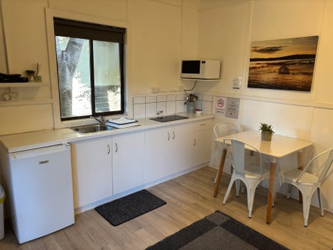 NSW SOUTH COAST CARAVAN PARK – FHGC with an ROI of 13%, PRIME LOCATION, LIFESTYLE - 134CPF