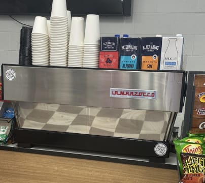 Srhk1moakxy9wrnmnxyw