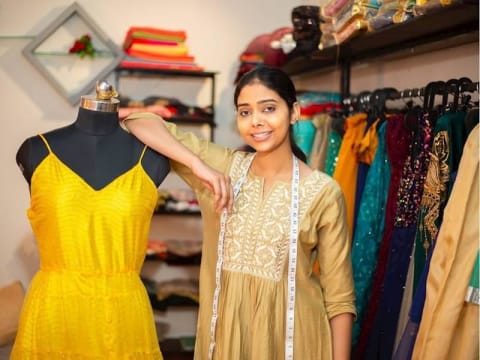 Established Fashion Retail Hub in a Prime Location