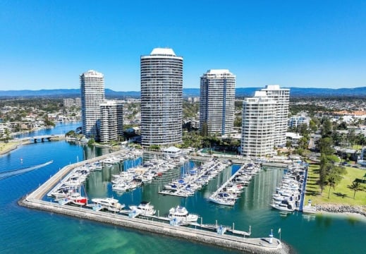 All Class in Runaway Bay - ID 8384