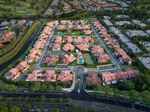 $171,072 Net Profit in a Magnificent Complex - ID 9133