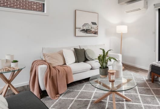 Established Property Staging Business with Growth Potential (Our Ref: V2110)