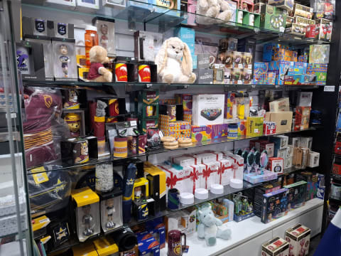 NEWSAGENCY PLUS TOBACCONIST FOR SALE  BUNDABERG SHOPPING CENTRE $350,000 PLUS SAV
