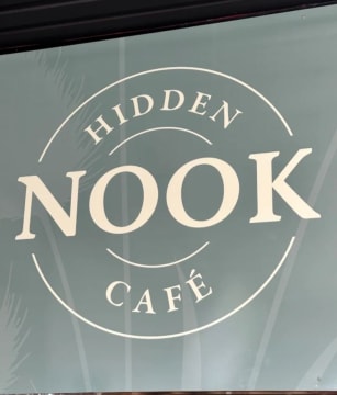 Turn-Key Café Opportunity Simple Menu, Great Location & Huge Potential