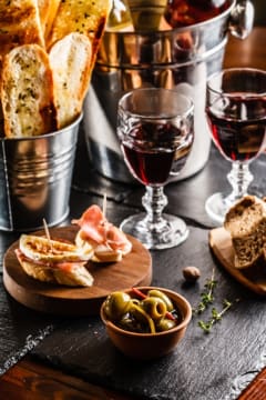 Profitable Café Business in Cranbourne [2504091]