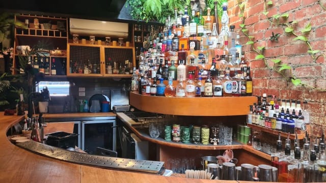 UNDER OFFER - Jungle Boy & Tully's - Two very different bars in one location