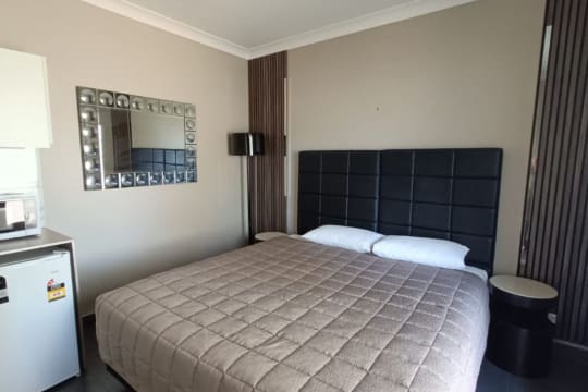Cooee Motel Gilgandra – Freehold Going Concern

17-room motel | 2.1 hectares | Established income...