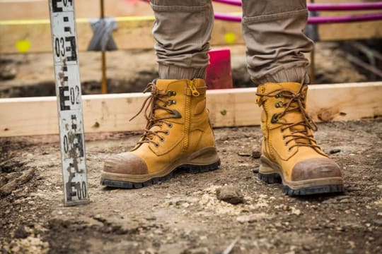 Direct-to-Business Supplier of Uniforms, Workwear/hi-vis, Safety/Work Boots, and Safety Equipment...