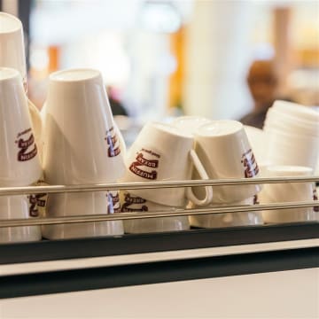 Muffin Break Bakery Cafe - Strong Earnings