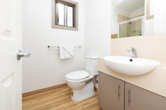 Tckgnu098b7m65hbxpr8