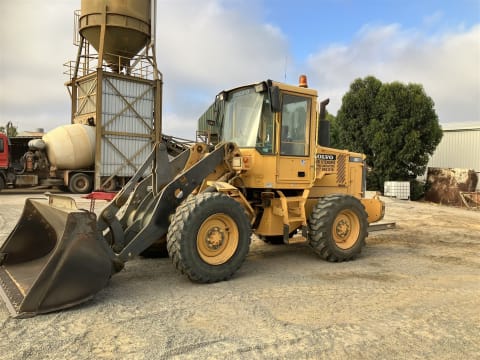 Successful Earthworks/concrete Business for sale with Freehold Property