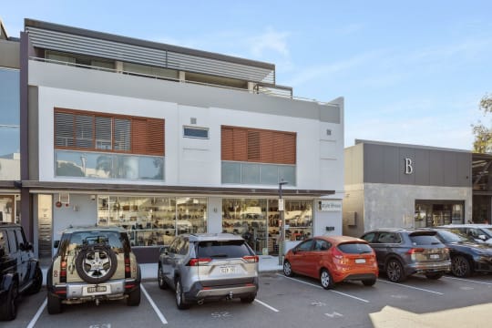 In Style Shoes & Accessories Cottesloe