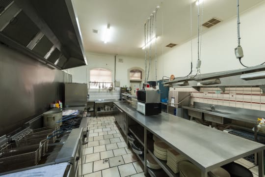 LEASEHOLD - Violet Town Hotel, VIC - 1P0532