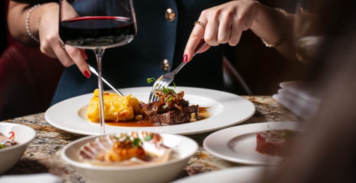 Profitable Italian Restaurant in Prestigious Bayside area