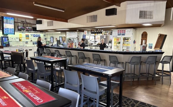 Freehold Hotel  Motel Deniliquin