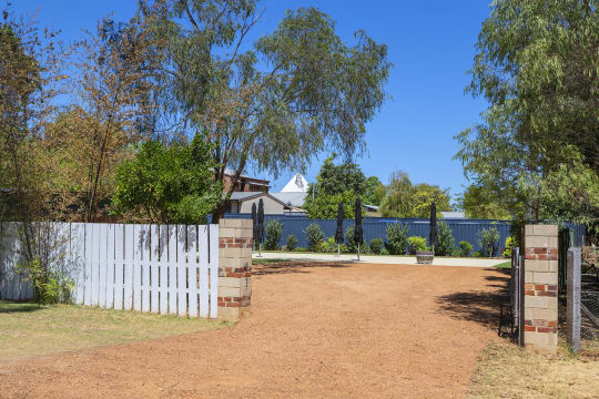 Cafe/Restaurant/Event Space - Business Opportunity