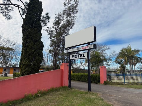 Taree Freehold Motel with Genuine Growth Potential - 1284MF