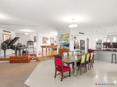 5-Star Operating Luxury B&B Business Offered With Its Full Coastal Residence