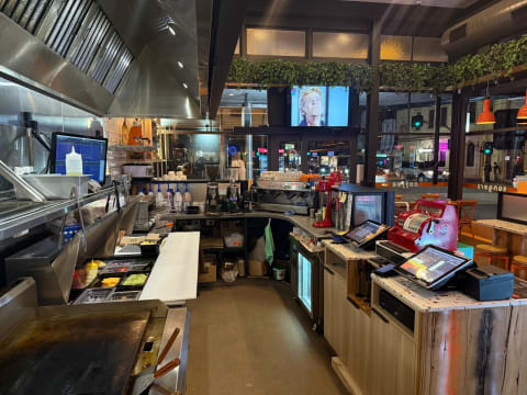 Inner-City Burger Bar – Prime Corner, Turnkey Opportunity