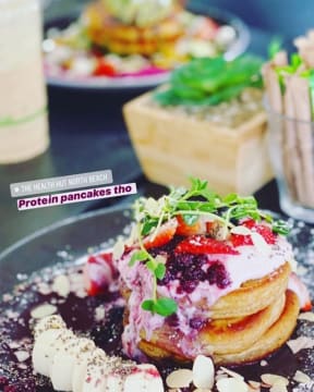 The Health Hut North Beach "where everything is delicious & Nutritious"