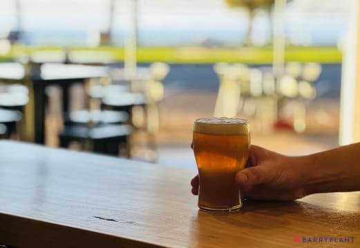 Pizza & Cocktails with a View – Your Sea-Change Starts Here!