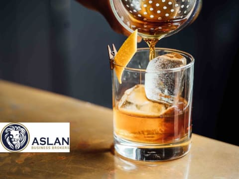 PROFITABLE FULLY MANAGED BAR FOR SALE