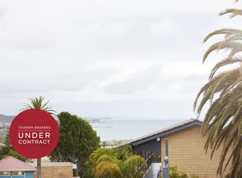 DUAL LEASEHOLD MOTEL OPPORTUNITY, NAROOMA NSW - 961ML