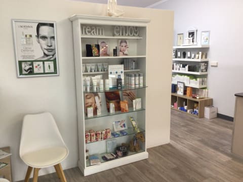 Beauty Salon