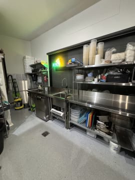 Authentic Neapolitan Pizzeria - A Modern, Turnkey Opportunity Ready for Its Next Chapter