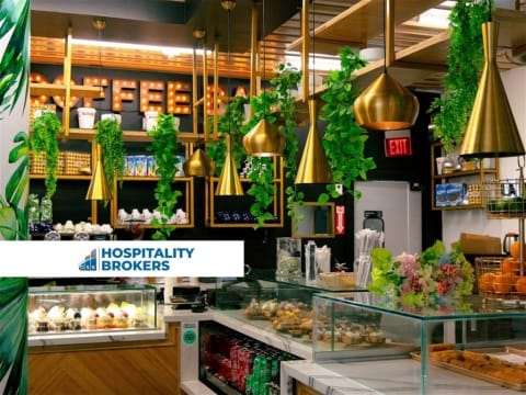ESTABLISHED COASTAL CAFE | 15YR LEASE/LOW RENT | 30+KGS P.W.