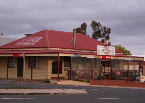 FREEHOLD GENERAL STORE, POST OFFICE & ACCOMMODATION | TOURISM HOTSPOT | AIRBNB INCOME