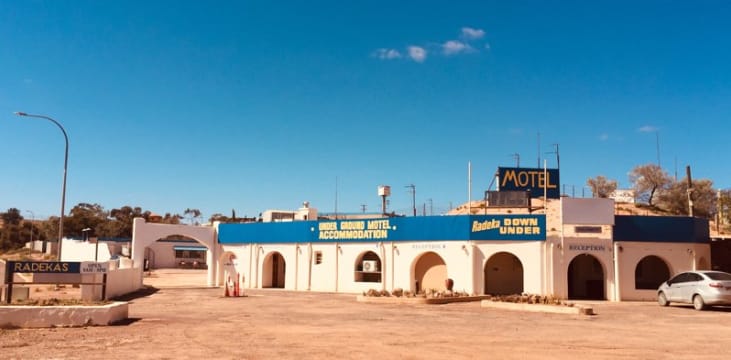 Radekas Downunder Motel