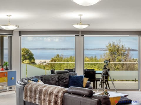 5-Star Operating Luxury B&B Business Offered With Its Full Coastal Residence