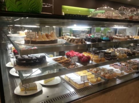 HIGHLY PROFITABLE Cafe & Restaurant with a secure 20 year trading history