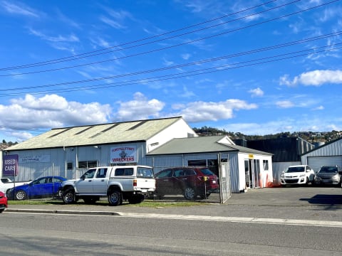 Established 35 years Wrecking and Car Sales Business In Northern Tasmania