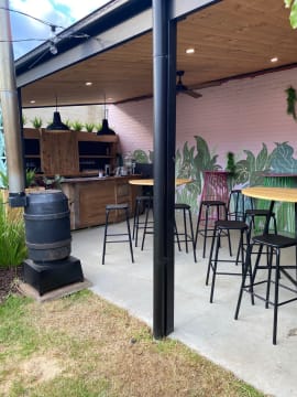 HOSPITALITY & EVENTS VENUE FOR SALE