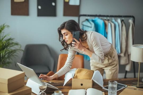 35612 - 35612 Exciting E-Commerce Opportunity - Women's Online Retailer