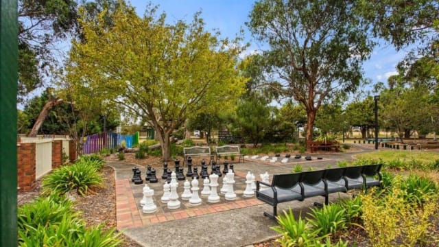 Phillip Island – Resort & Café with Growth Potential