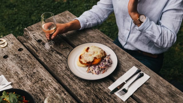 Iconic One-Hotel Town in Victoria's Fastest-Growing Corridor -
Yarragon Hotel